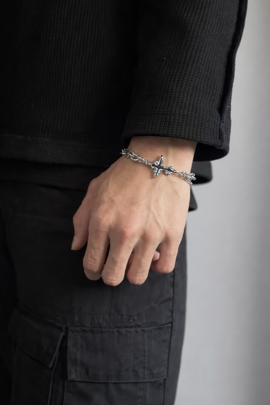 FLAME CROSS BRACELET (SILVER)